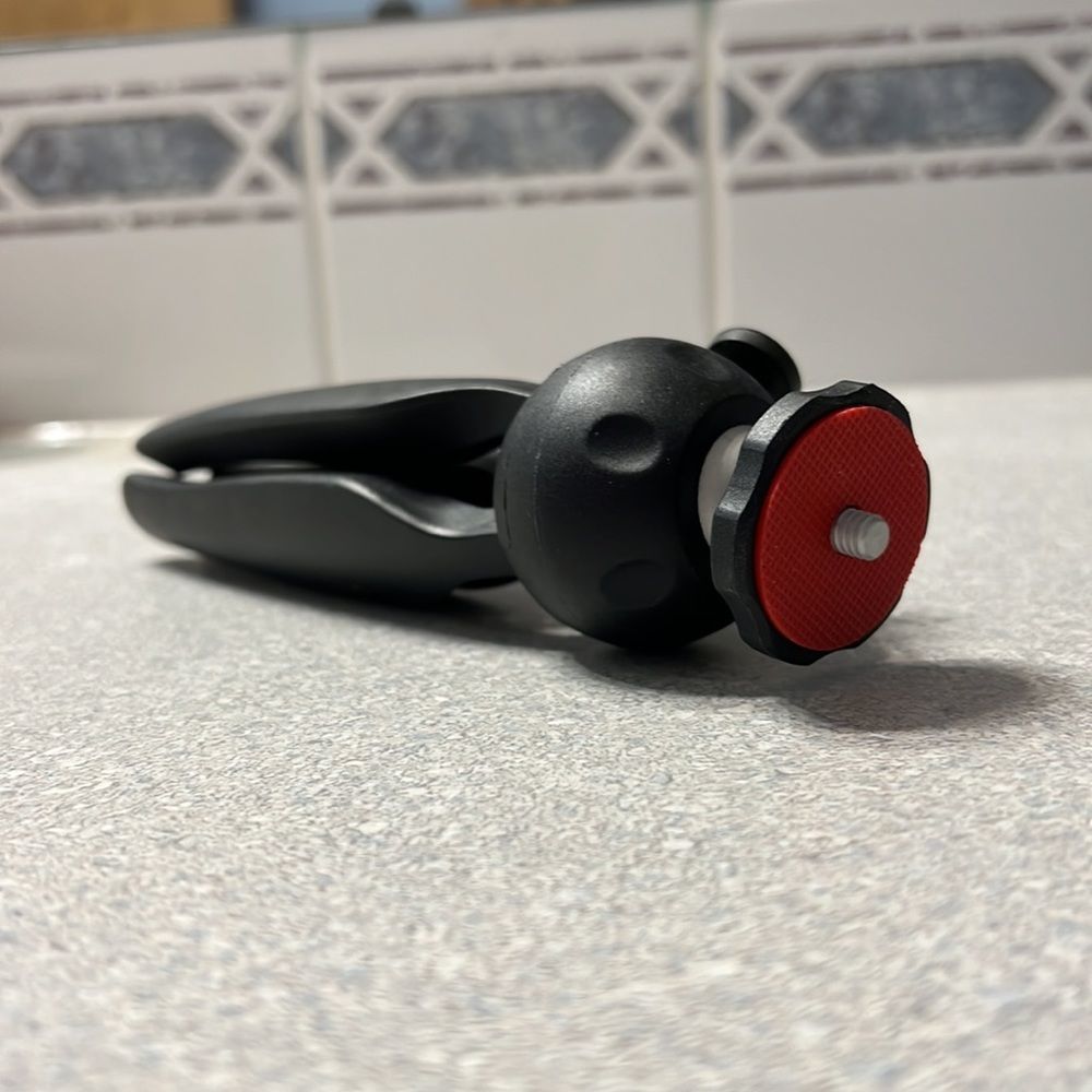 Tabletop Tripod - Picture 2 of 3
